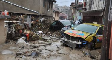 Денеска се евакуираа 68 куќи во Аспарухово