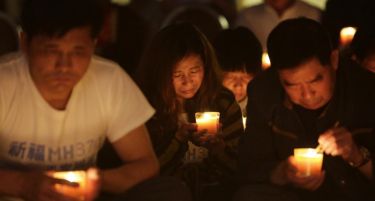 НАДОМЕСТ: 50.000 долари за секој исчезнат патник во малезискиот авион