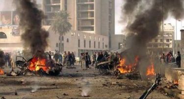 Двајца турски војници загинаа во експлозија на автомобил-бомба