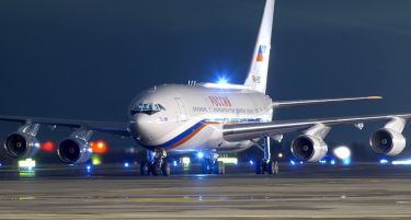 (ВИДЕО) Ова е падот на малезискиот авион, руски медиуми тврдат – обид за атентат на Путин!