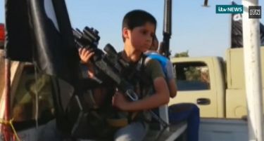 ИСИЛ регрутира и деца – најмладиот војник во џихад има само 10 години!