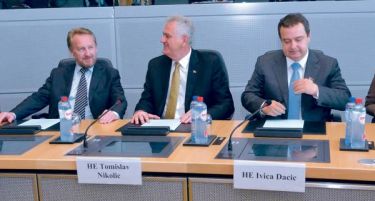 Србија од донаторите доби 995 милиони евра!