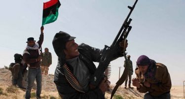 Либија повторно гори: МНР препорачува итна евакуација!