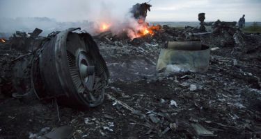 Заседа кај паднатиот авион МХ 17, најмалку 14 мртви!