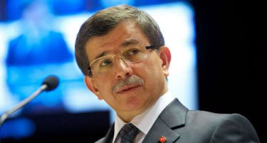 Давутоглу: Турција е отворена за дијалог со Русија, но нема да се извиниме!