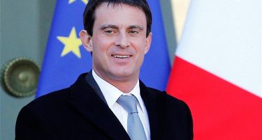 Премиерот на Франција поднесе оставка