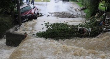 (ВИДЕО) Бранко ги врати сликите од катастрофалните поплави во регионот