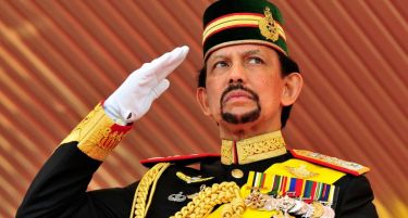 ОФИЦИЈАЛНО: Султанот од Брунеи ќе го спаси Субрата Рој од затвор?