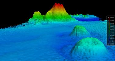 (ФОТО) Научници на дното на Тихи океан откриле мега-планина висока 1100 метри