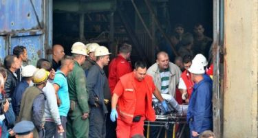 Ден на жалост во БиХ: Од јамата во Распоточје извлечено телото и на петтиот загинат рудар