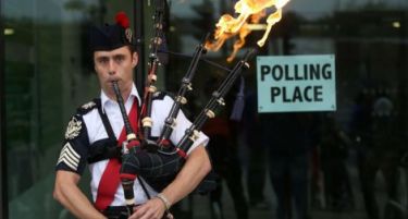 (ВИДЕО) Во Шкотска се слави, иако резултатот од референдумот никој не го знае