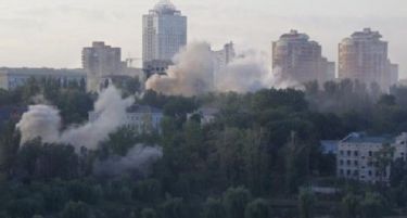 Ништо од примирјето: Гранати во Доњецк