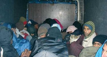 Србија и ЕУ не сакаат унгарски ѕид за имигрантите