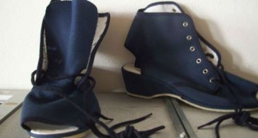 ЗА НЕВЕРУВАЊЕ: Српските угостители уште мора да носат „боросанки“ иако веќе не се произведуваат!