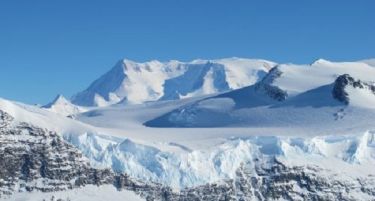 Кина ќе гради авио-писта на Антартикот