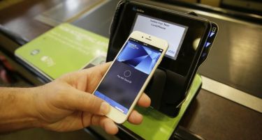 (ВИДЕО) Како изгледа Apple Pay во вистинскиот свет?