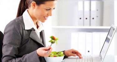 Што да јадете на работното место, а истовремено да биде квалитетно?