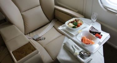 Која авиокомпанија служи најдобра храна?