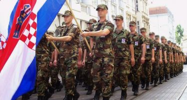 И Хрватска подготвува воена парада?