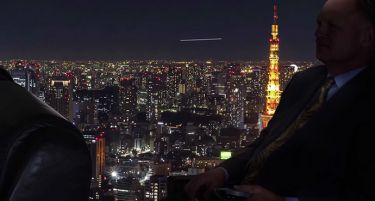 (ВИДЕО) Глава во облаци – пристига новиот авион без прозорци!