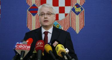 Јосиповиќ го разреши својот советник – рекол дека референдумите за независност од Југославија биле недемократски