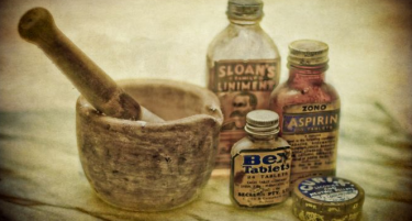 Пет бизарни „лекови“ за ебола, кои ќе се обидат да ви ги продадат на интернет