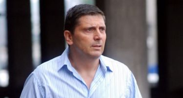 ФОТО: Кој е човекот што го нападна премиерот Вучиќ во Лондон?