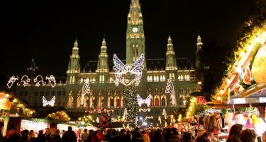 (ВИДЕО) Бајката може да започне: Во Виена вечерва ќе се заблескаат 2,5 милиони божиќни светилки!