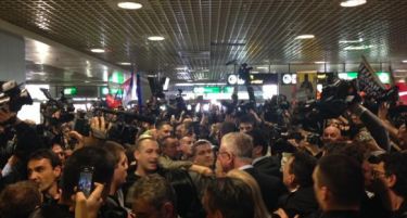 Шешељ стигна во Белград!