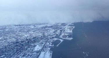 (ВИДЕО) Неверојатни снимки од снежното невреме во САД кое веќе однесе седум животи!