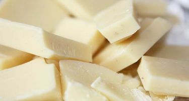 ИЗНЕНАДУВАЊЕ: Знаете ли што е всушност белата чоколада?