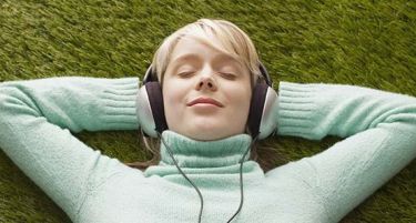 (ВИДЕО) Тајна музика: Овие мелодии го оздравуваат телото и најлесно го опуштаат!