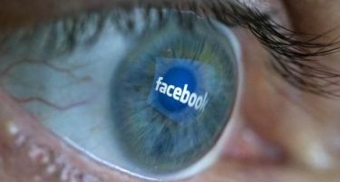 (ВИДЕО) Колку социјалните мрежи влијаат на самодовербата на тинејџерите