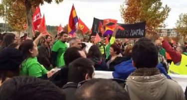 (ВИДЕО) Шпанија на нозе: Илјадници маршираа за „леб, работа, кров над глава и достоинство“