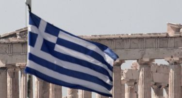 Континуираната финансиска помош – во основата на грчката трагедија