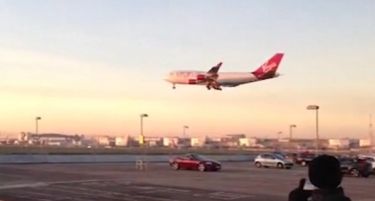 (ВИДЕО) Патник на летот ВС43 снимал за време на принудното слетување