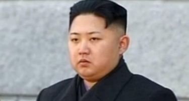 Ким Џонг Ун лично ги следи ракетните тестови во Северна Кореја