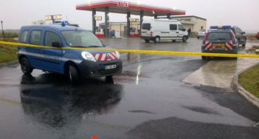 Очајничка потрага: Браќата исламисти ограбиле бензинска на северот од Франција!