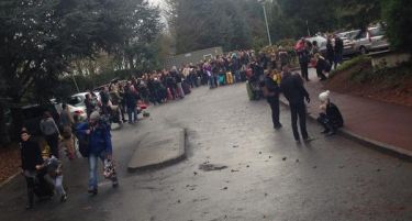 ПОВТОРНО ПАНИКА ВО ПАРИЗ: Жена во Дизниленд викала: „Јас сум девојката на Кулибали и сите ќе ве дигнам во воздух!“