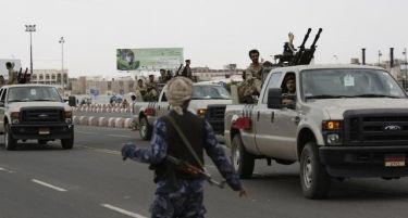 ЗАКАНА СО ГЛОБАЛНИ ПОСЛЕДИЦИ: Бунтовниците ги зазедоа медиумите во Јемен