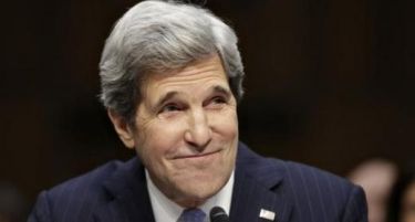 Американскиот државен секретар доживеал сообраќајна несреќа во Индија