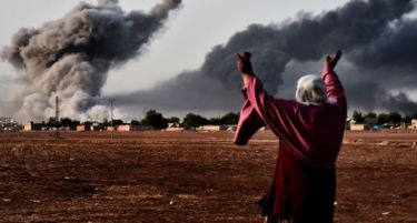 Курдите напредуваат – Го освоија ридот над Кобани