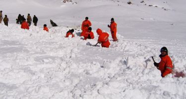 Лавина во Италија однесе човечки живот