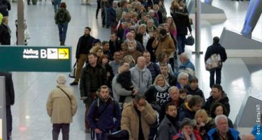 Штрајкови ја тресат Германија, откажани десетици летови!