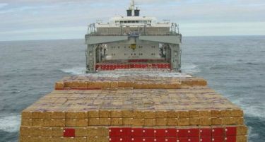 СПАСЕН САМО ЕДЕН МОРНАР: Потонал норвешки брод, 18 загинати!