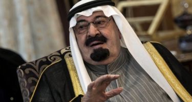 Светските лидери одаваат почит на кралот Абдула