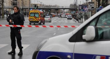 (ФОТО+ВИДЕО) Заложничка криза во Франција, убиени две лица