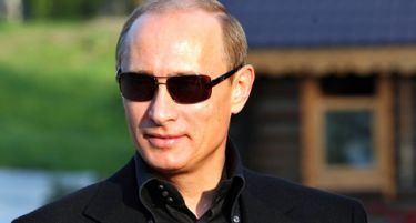 (ФОТО)Путин најави ново оружје со кое ќе ја осигура безбедноста на земјата