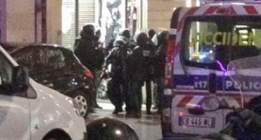 (ФОТО) НОВА ЗАЛОЖНИЧКА КРИЗА: Упад во златара на југот од Франција!