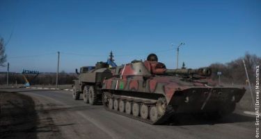 Тешкото наоружување останува на истокот од Украина